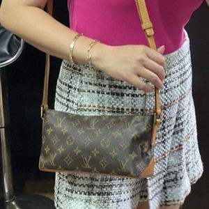 💎✨BEAUTIFUL✨💎 Louis Vuitton Monogram Trotteur